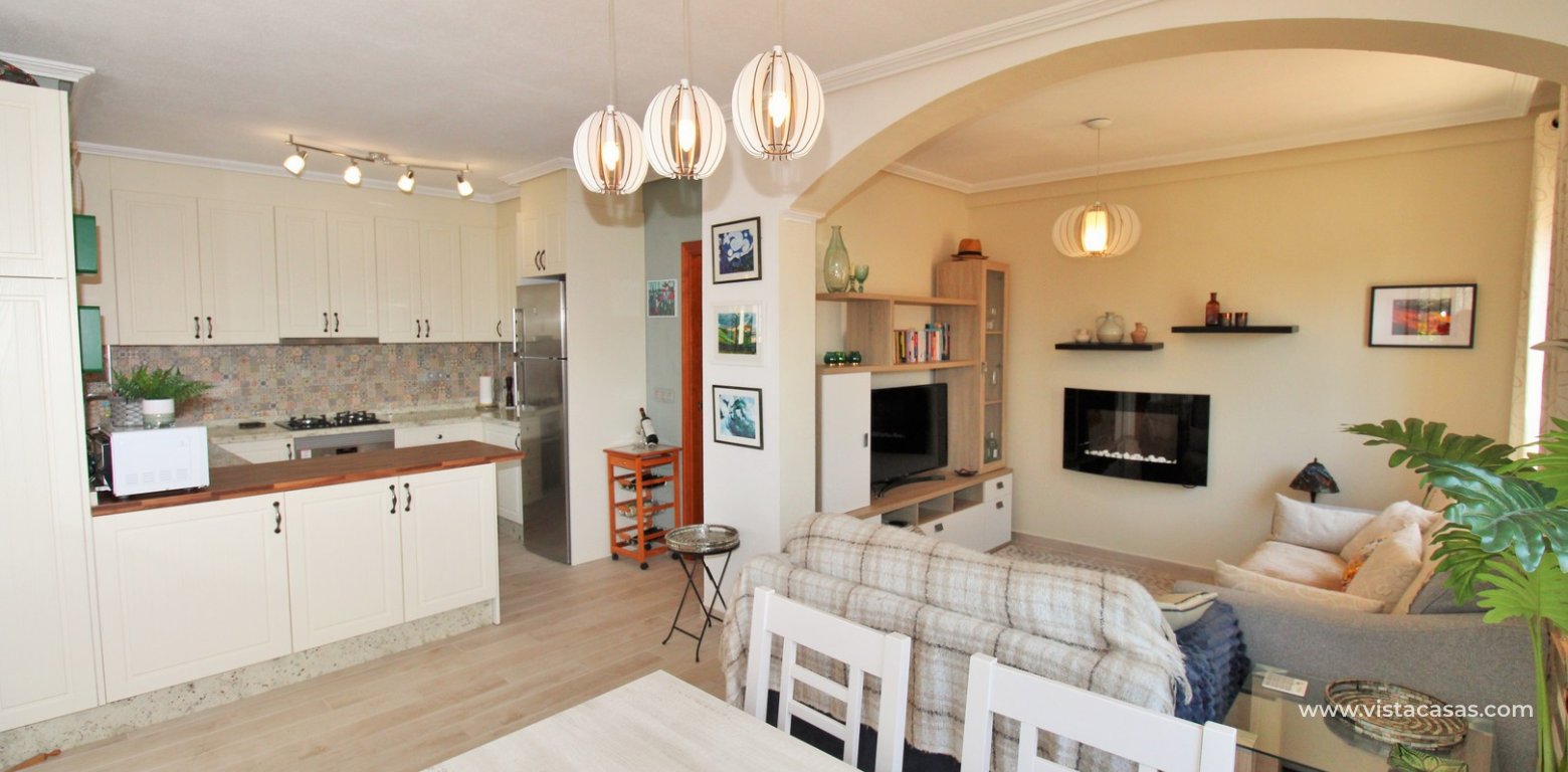 Townhouse for sale in Pinada Golf 1 Villamartin lounge