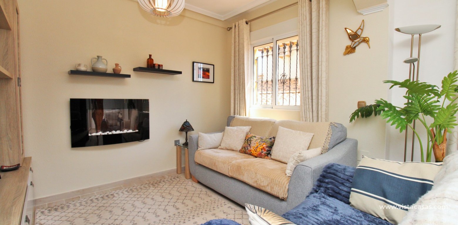 Townhouse for sale in Pinada Golf 1 Villamartin living area 2