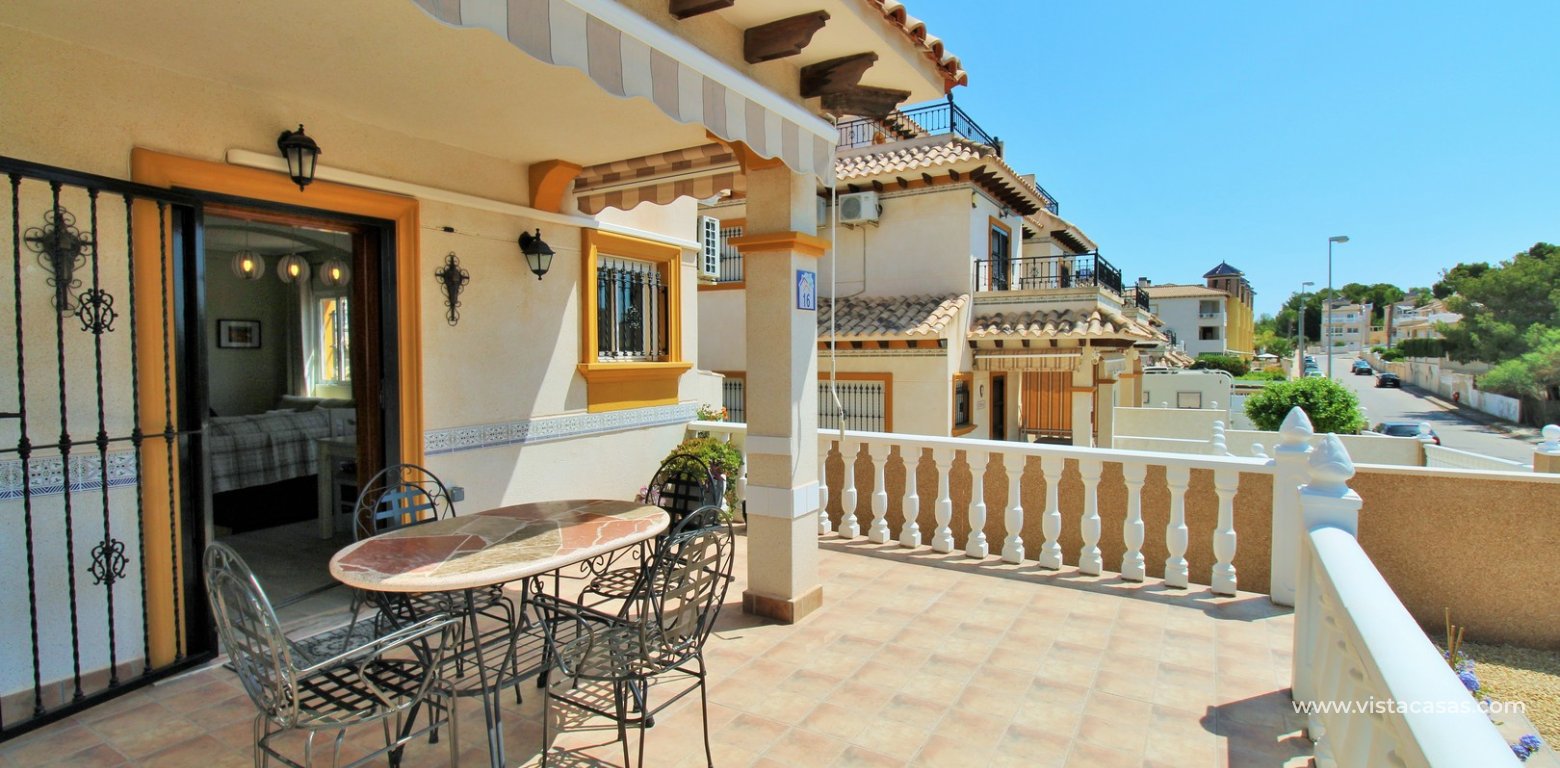 Townhouse for sale in Pinada Golf 1 Villamartin front terrace