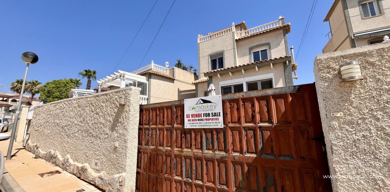 Resale - Villa - Villamartin