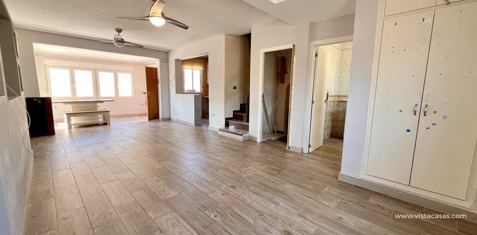 Resale - Villa - Villamartin