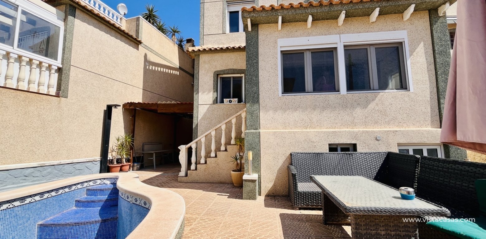 Resale - Villa - Villamartin