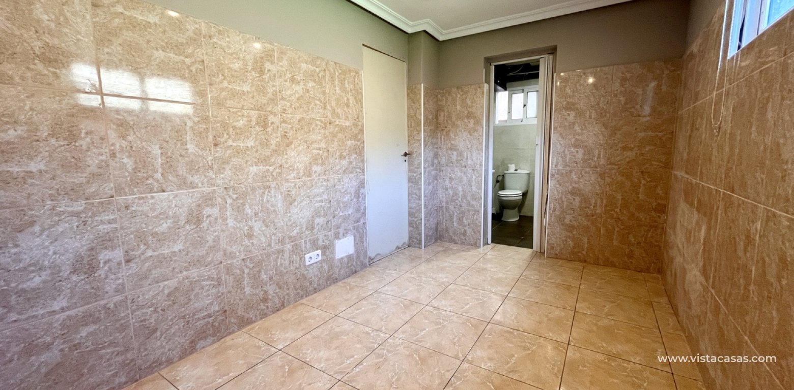 Resale - Villa - Villamartin