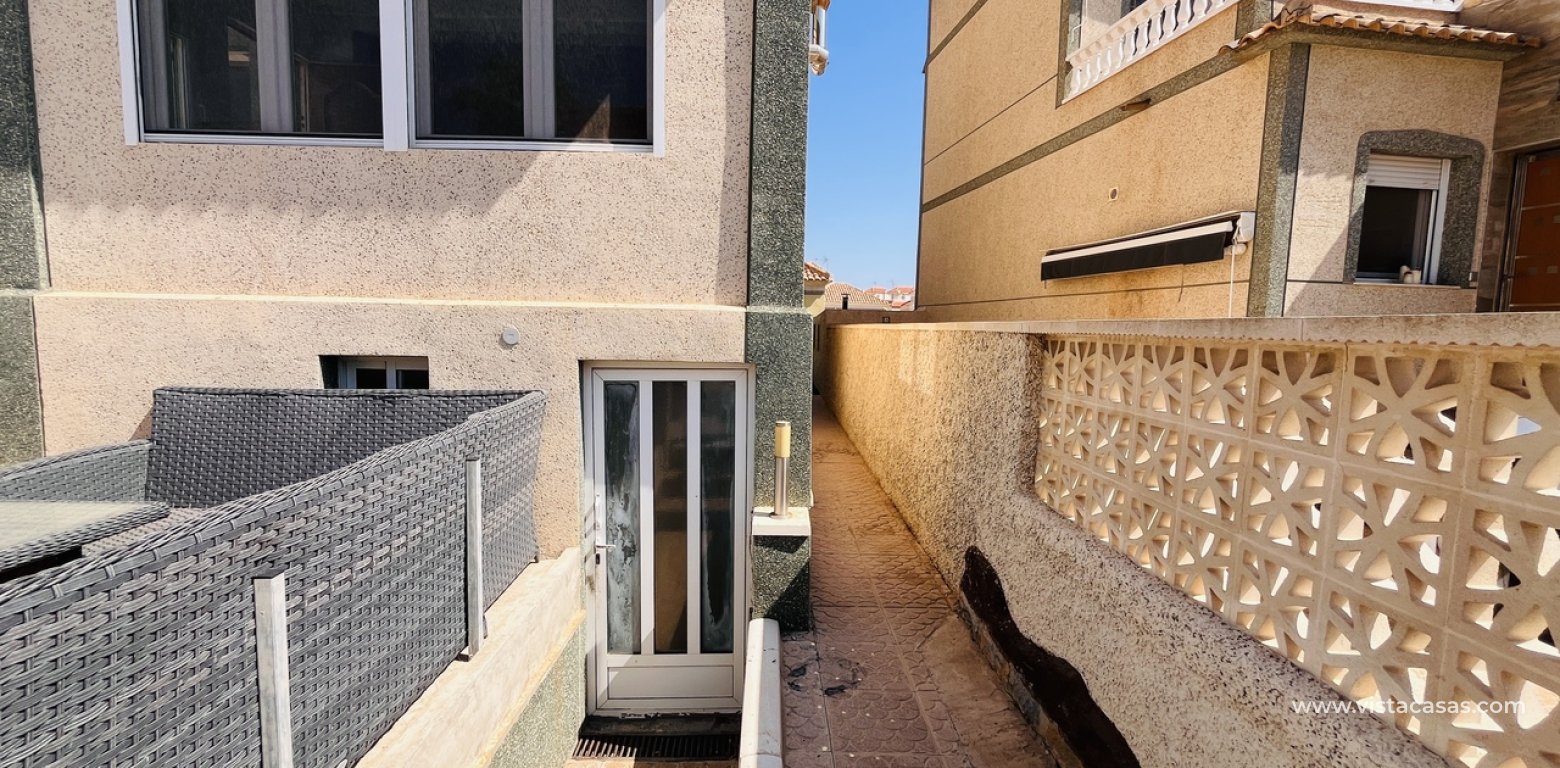Resale - Villa - Villamartin