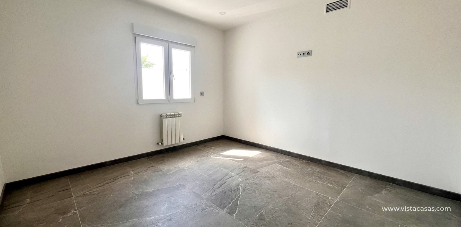 Resale - Villa - Los Balcones