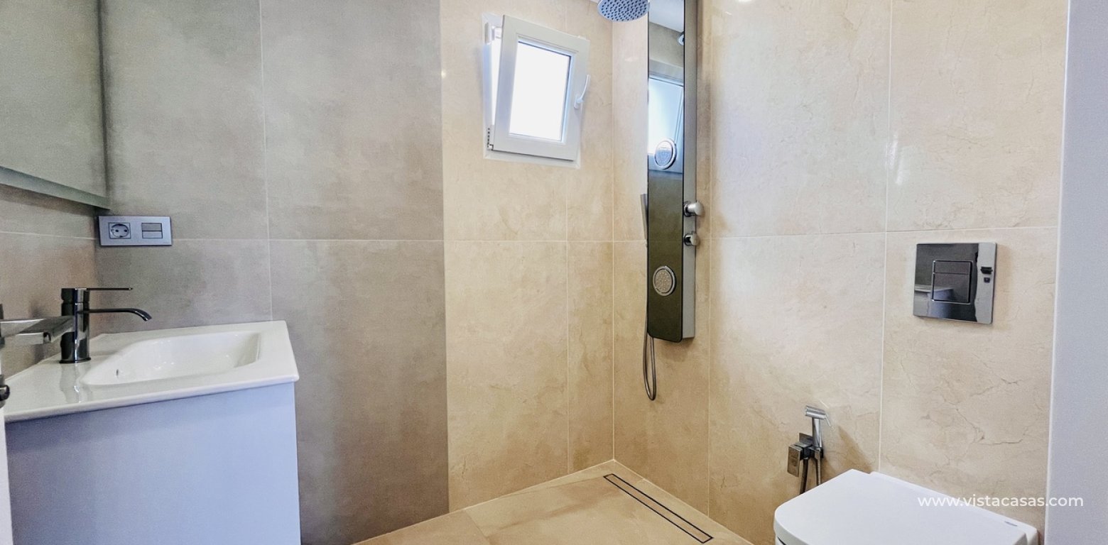 Resale - Villa - Los Balcones