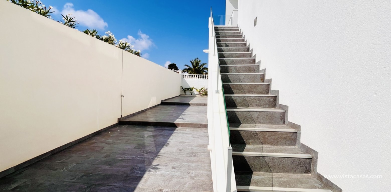 Resale - Villa - Los Balcones