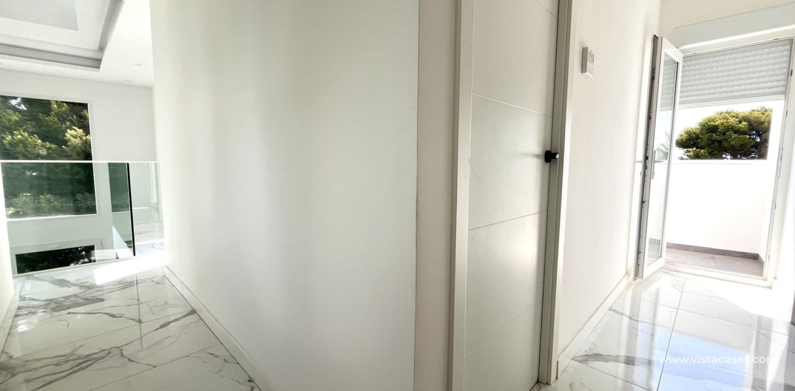 Resale - Villa - Los Balcones