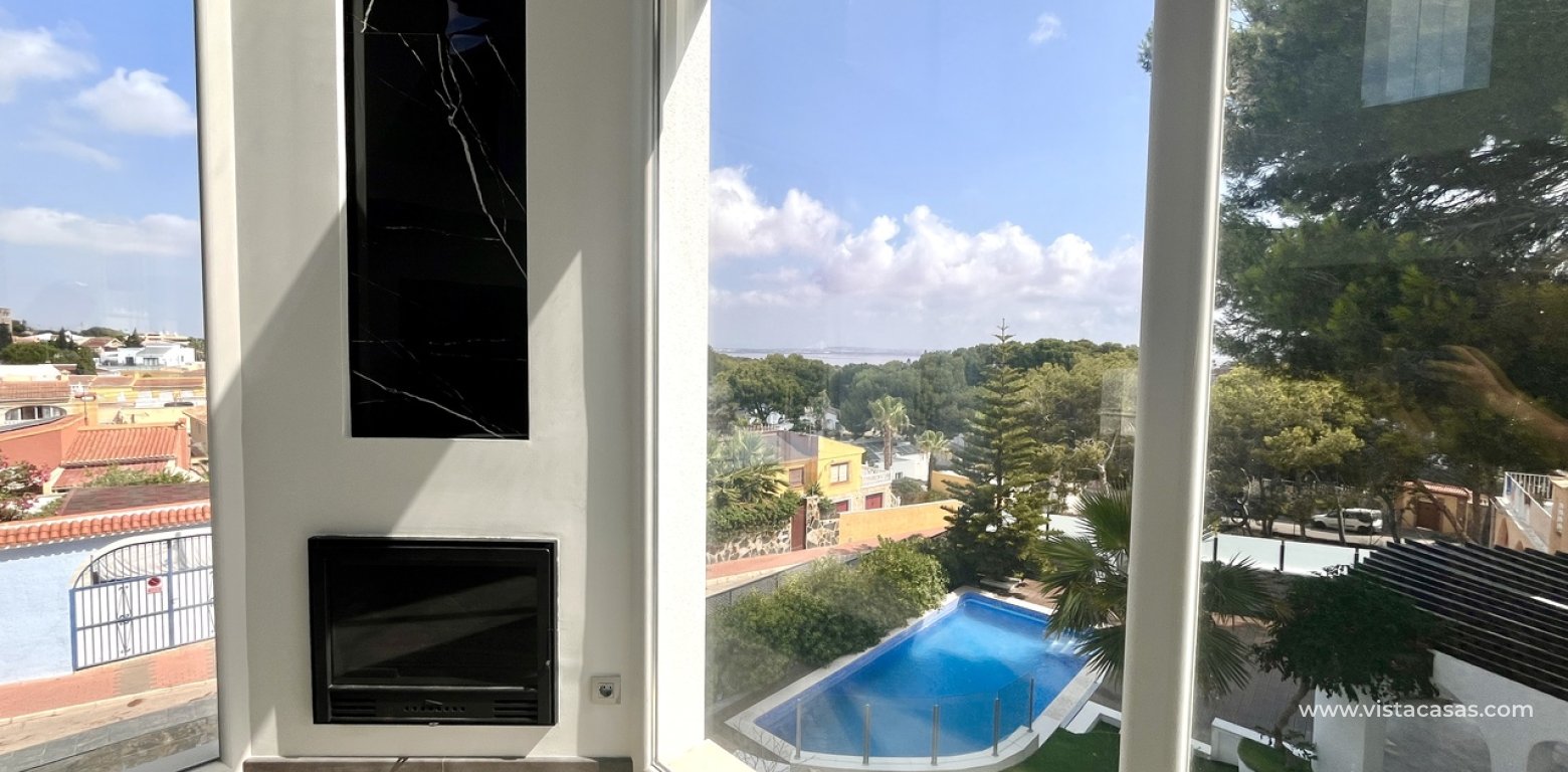 Resale - Villa - Los Balcones