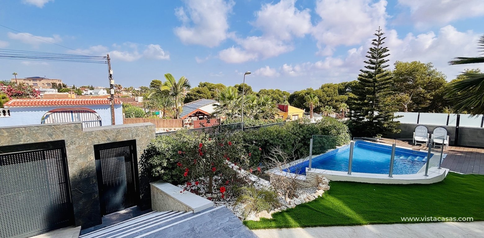 Resale - Villa - Los Balcones