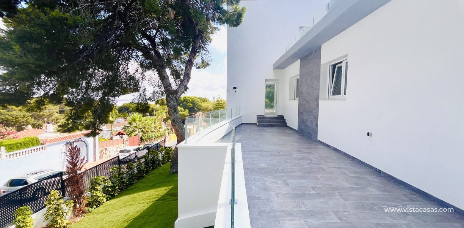 Resale - Villa - Los Balcones