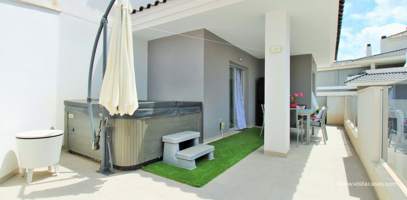 2 Bedroom Apartment with Pool View for sale Sungolf Beach Villamartin balcony