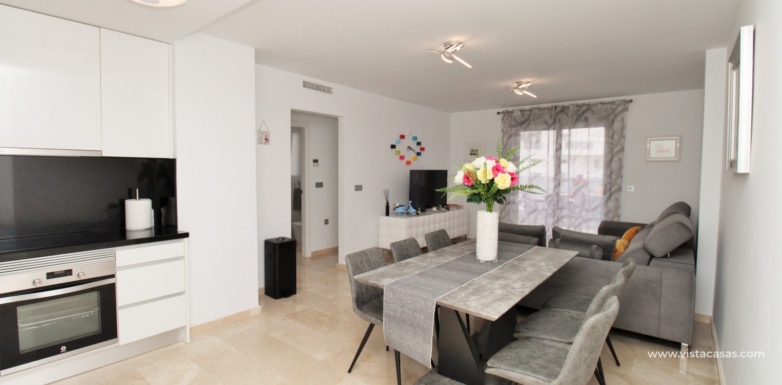 2 Bedroom Apartment with Pool View for sale Sungolf Beach Villamartin open kitchen