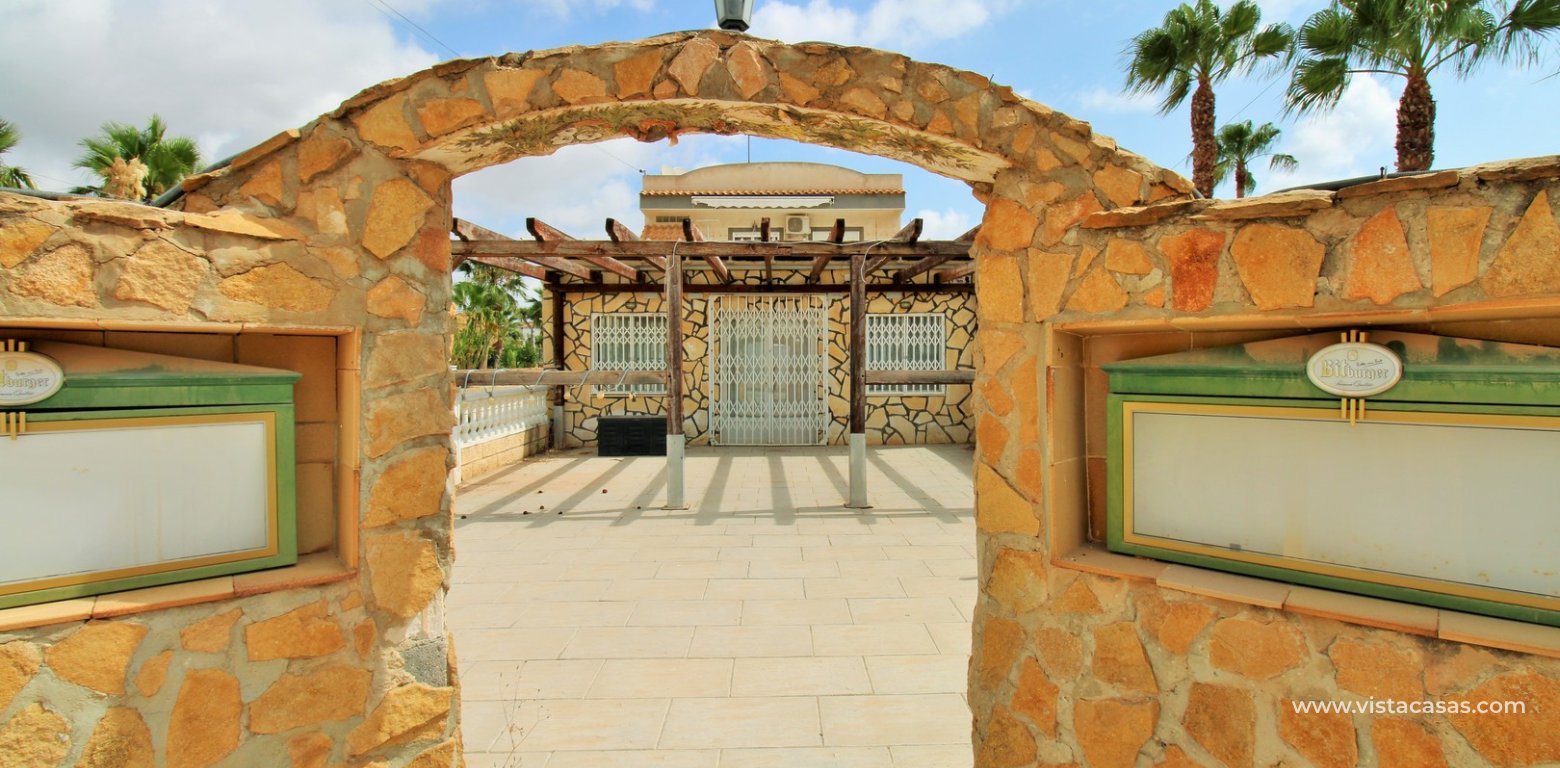 Sale - Commercieel - Villamartin