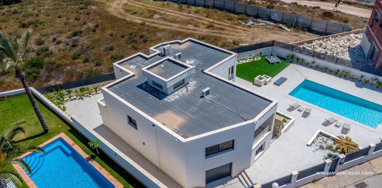 Resale - Villa - Torrevieja - La Veleta