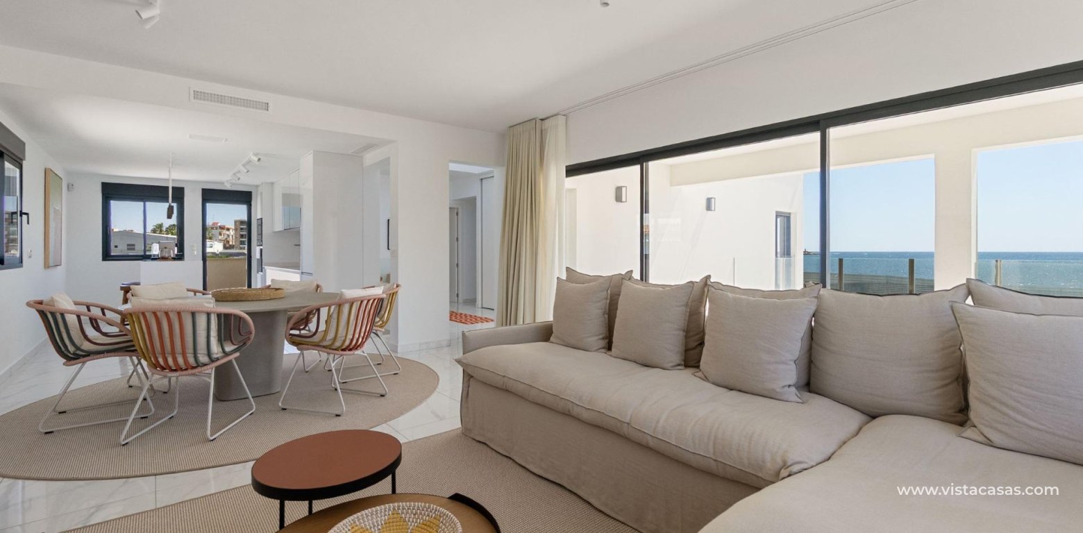 Resale - Villa - Torrevieja - La Veleta