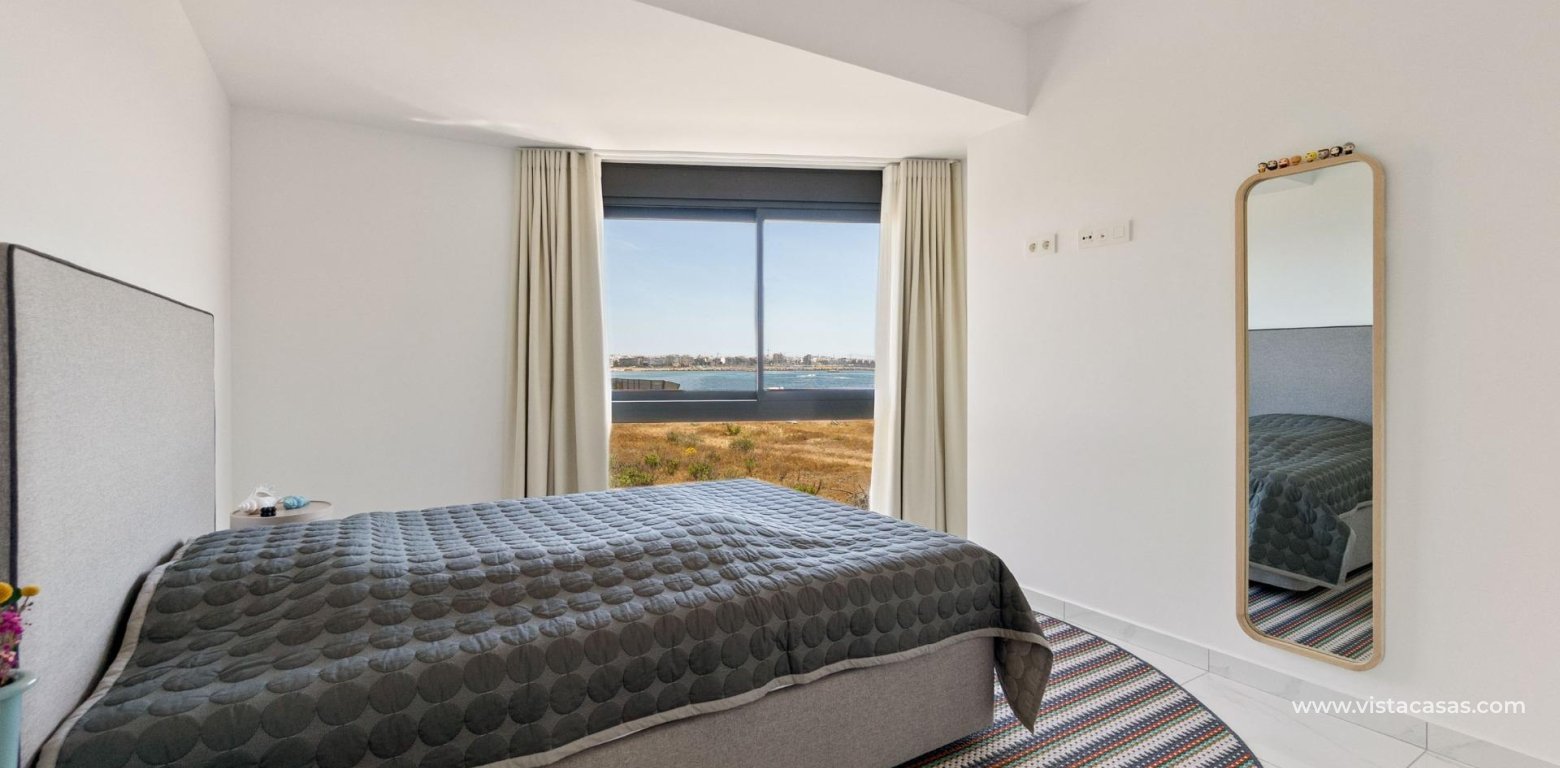 Resale - Villa - Torrevieja - La Veleta