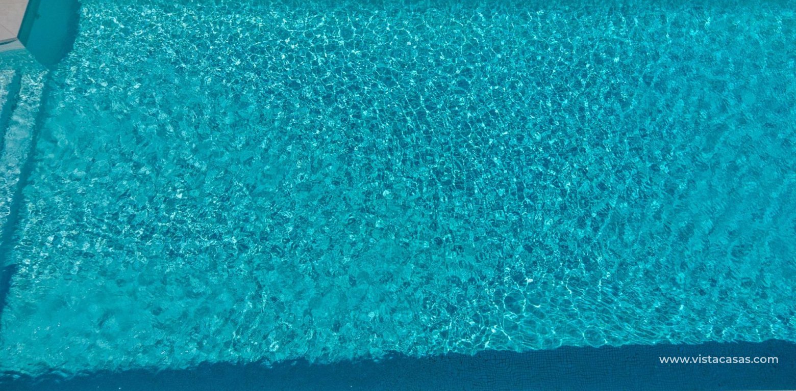 Resale - Villa - Torrevieja - La Veleta