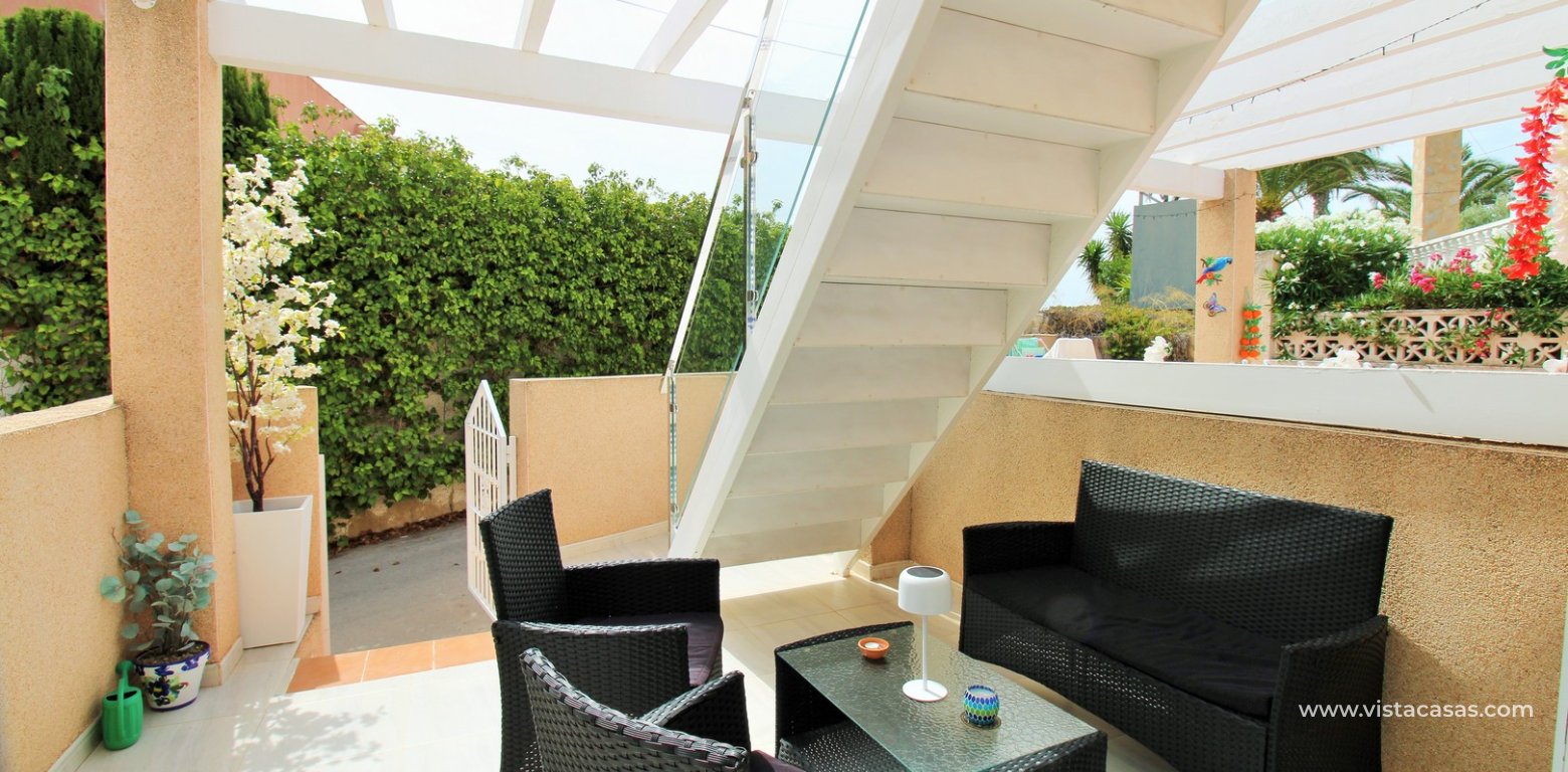 Bungalow with roof terrace for sale Villamartin front terrace