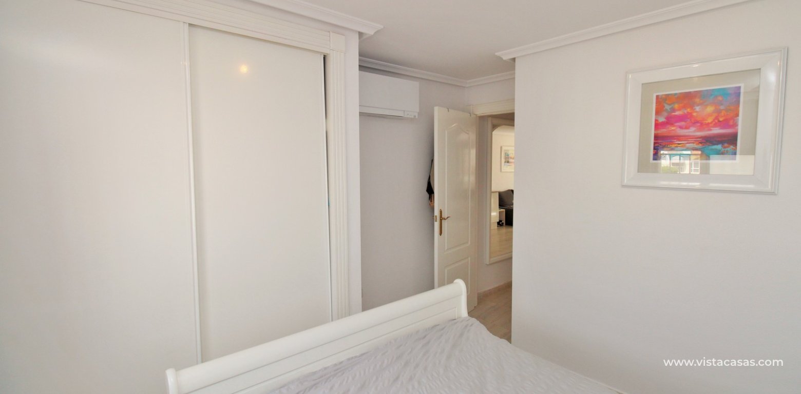 Bungalow with roof terrace for sale Villamartin bedroom fitted wardrobes