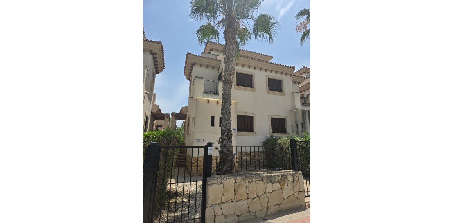 Resale - Villa - Algorfa - La Finca Golf Resort