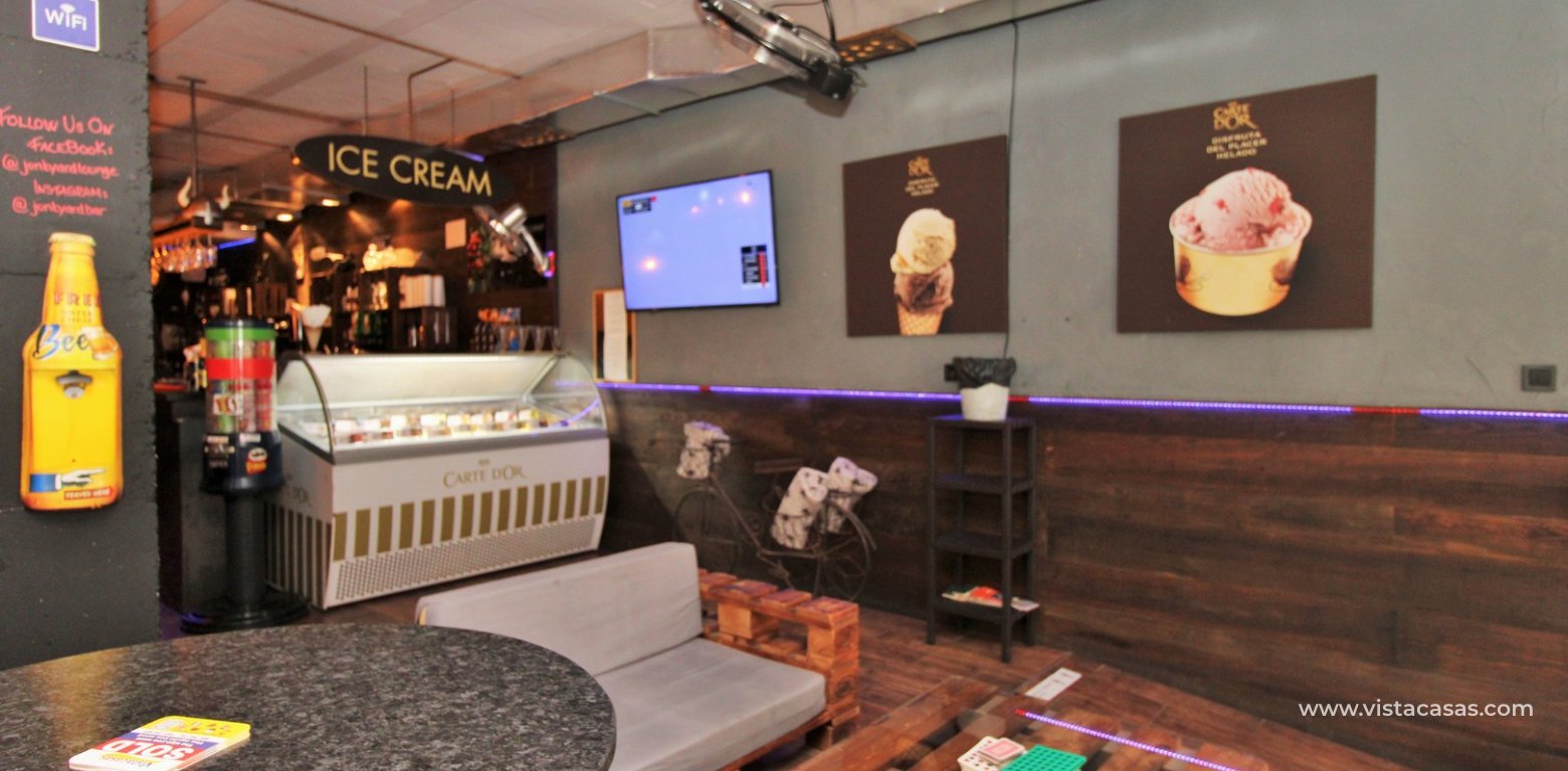 Resale - Commercial - Villamartin