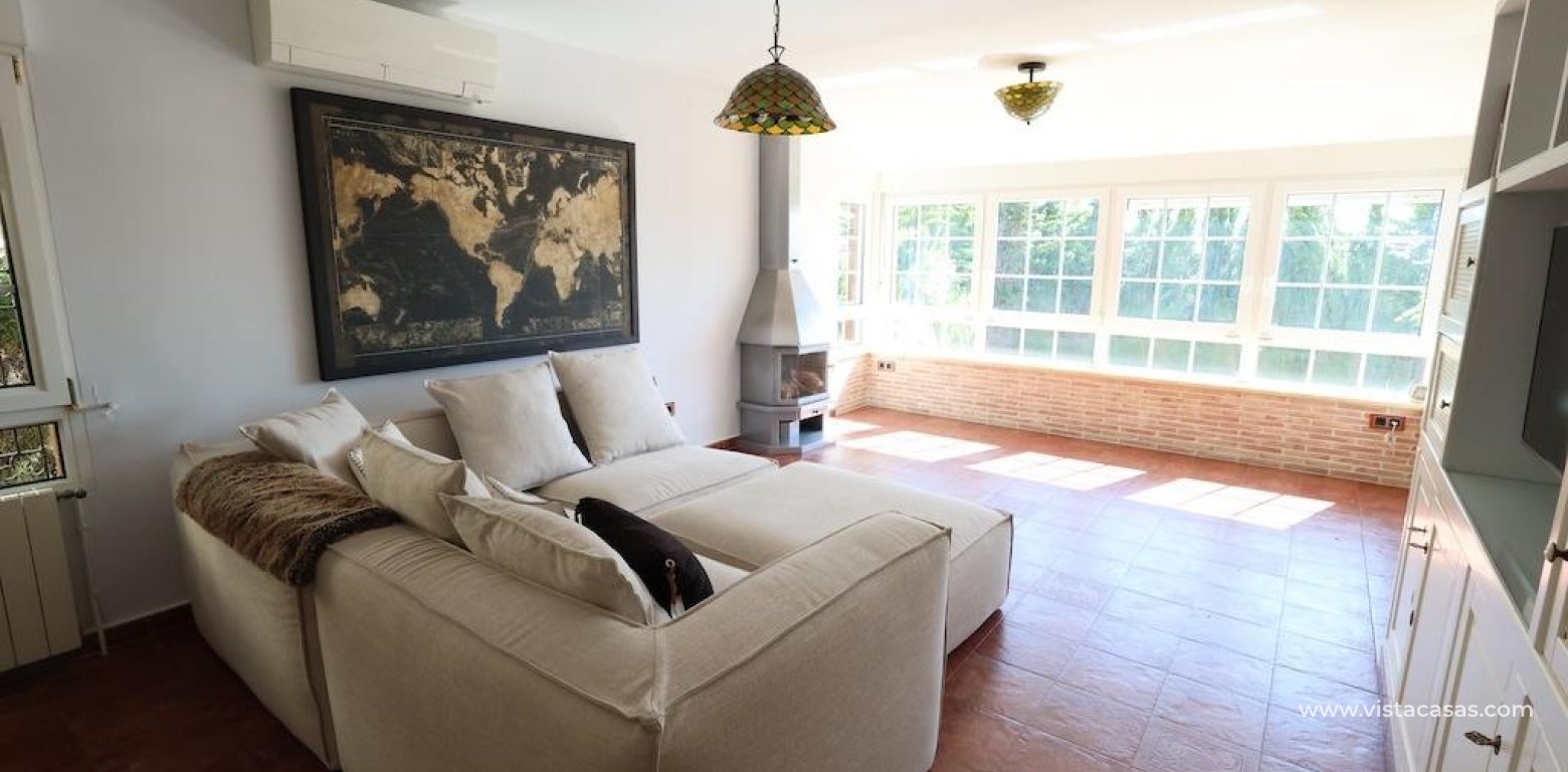 Sale - Villa - Villamartin