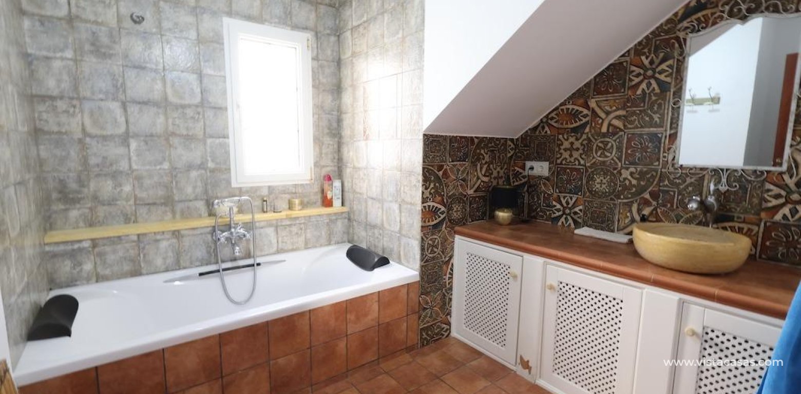 Sale - Villa - Villamartin