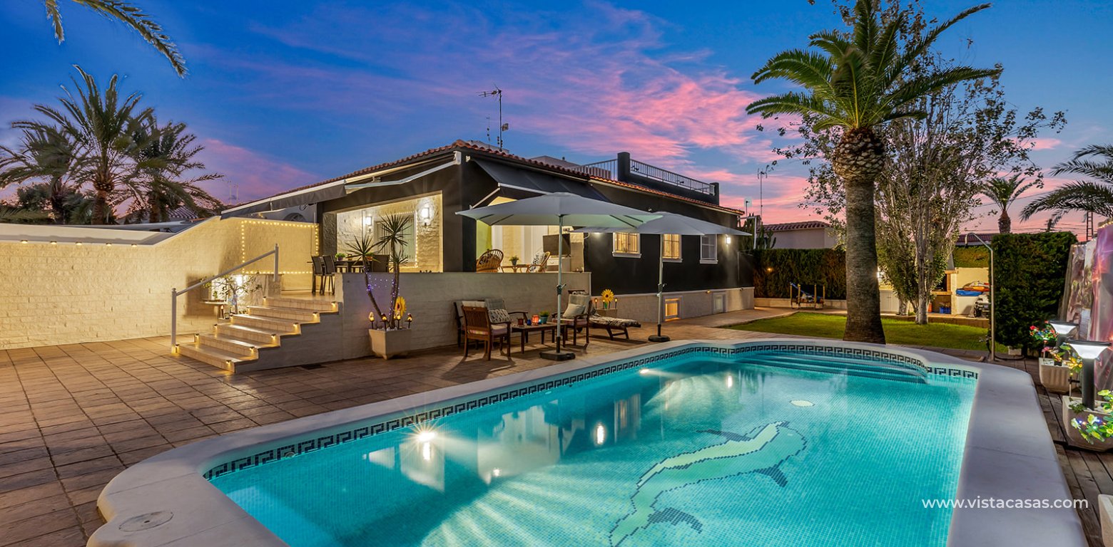 Wtórny - Villa - Punta Prima