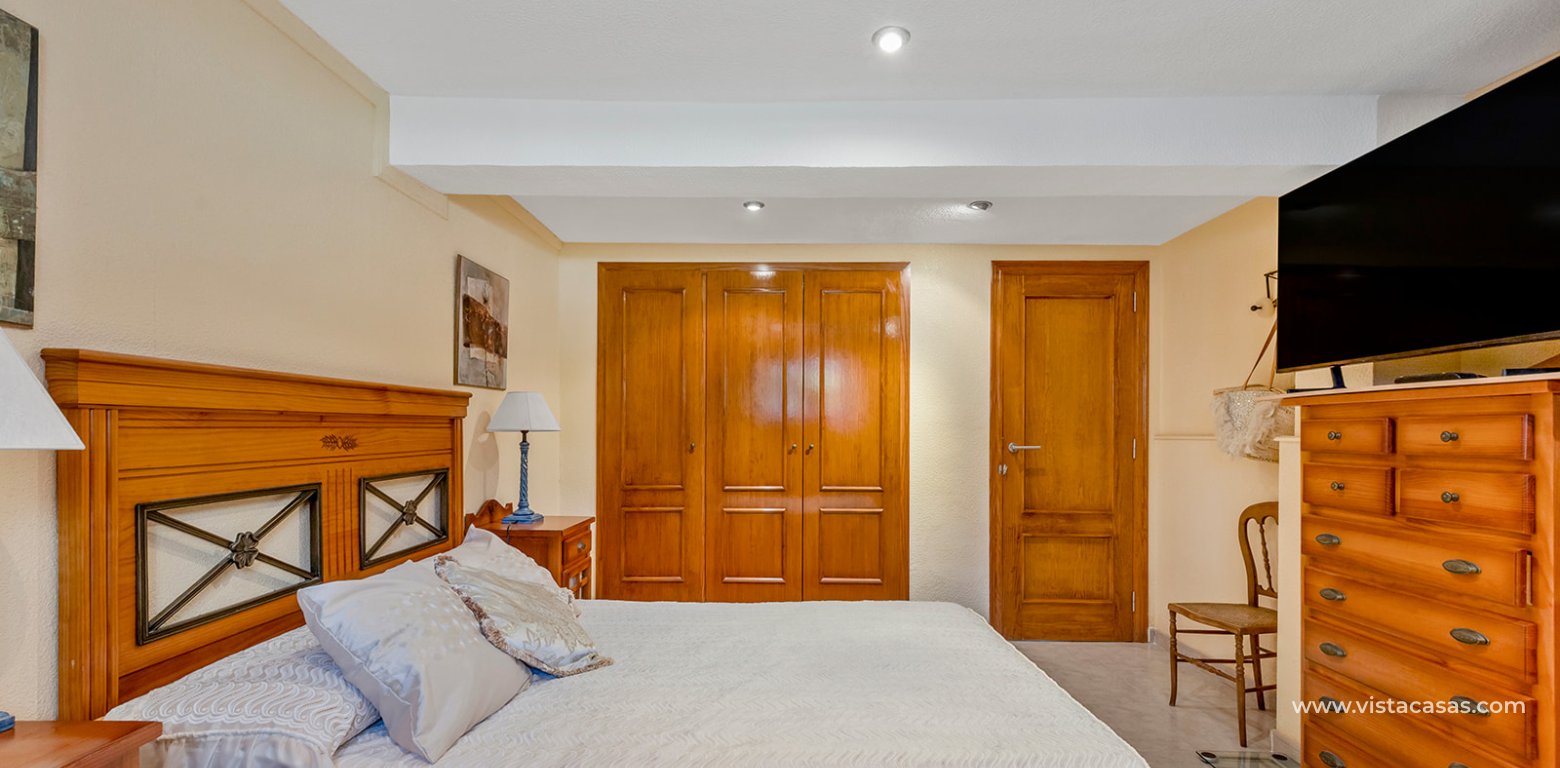 Wtórny - Villa - Punta Prima