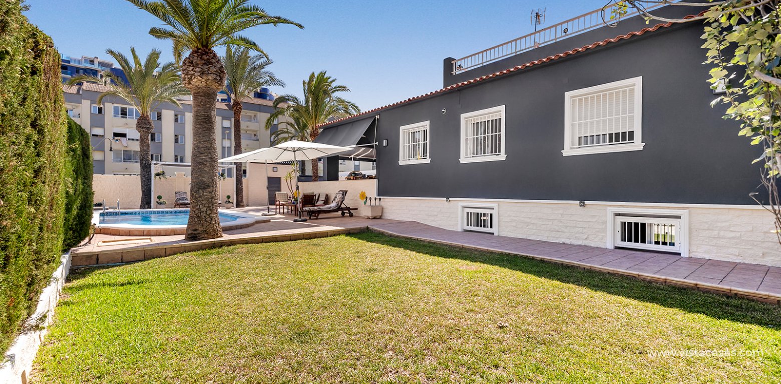 Wtórny - Villa - Punta Prima