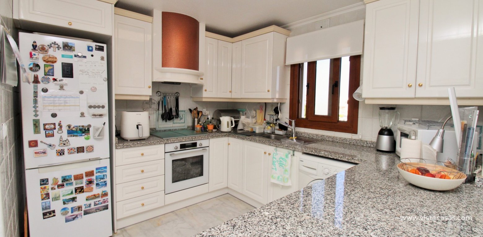 Modern 2 Bed Apartment in Pau 8 Villamartin for Sale kitchen