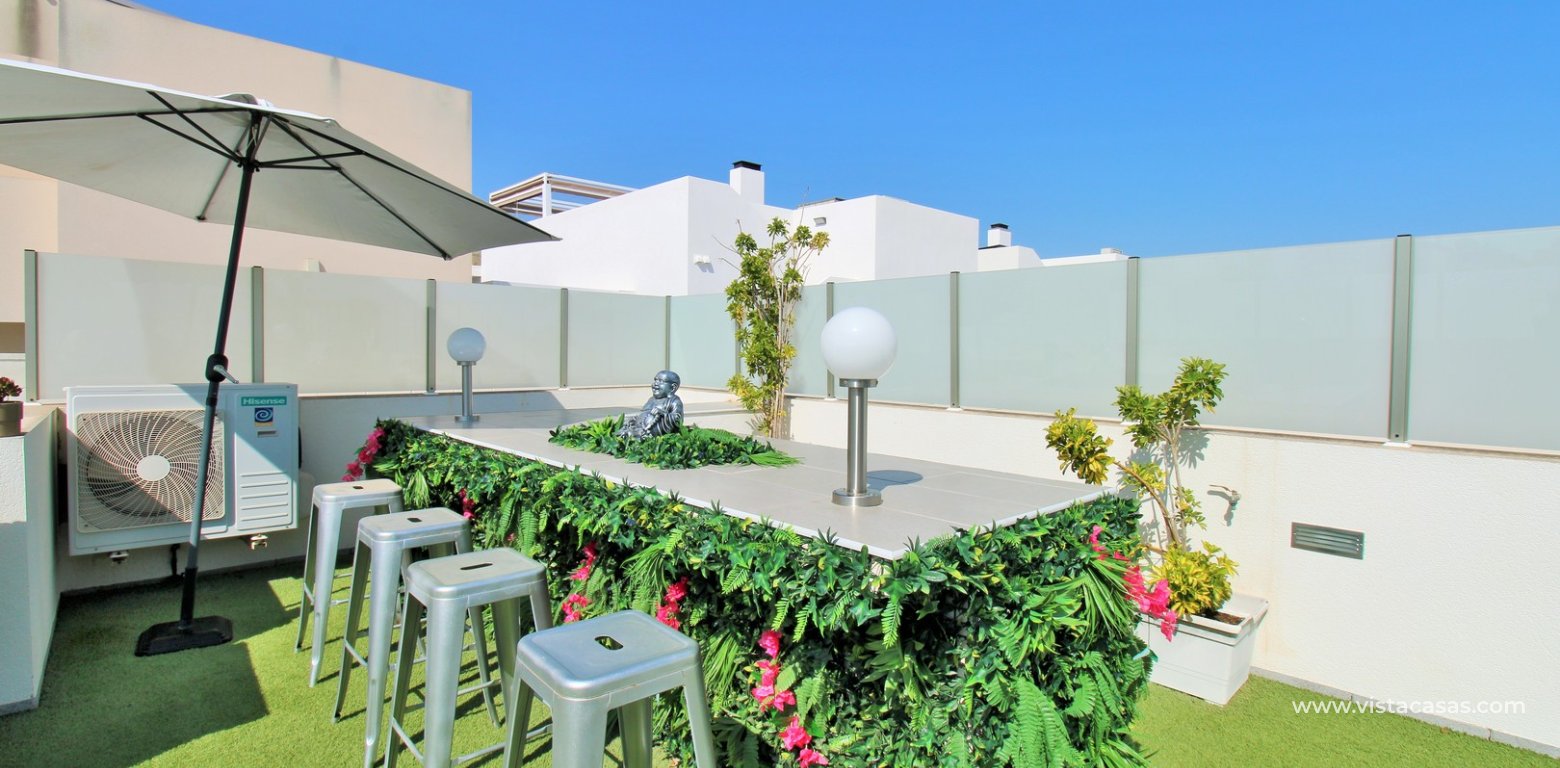 Modern 4-Bed Villa with Pool & Solarium in Villamartin solarium