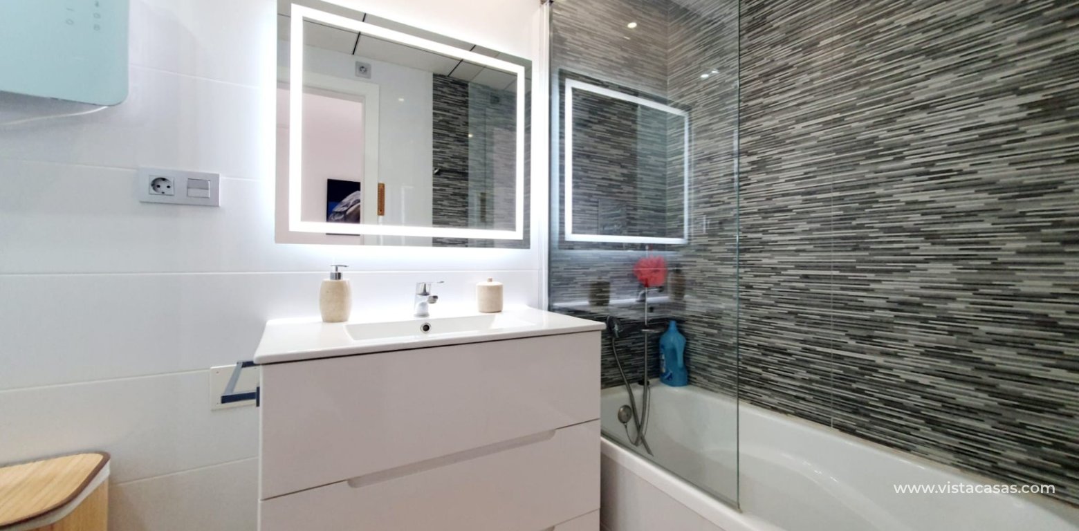 Sale - Wohnung - Villamartin