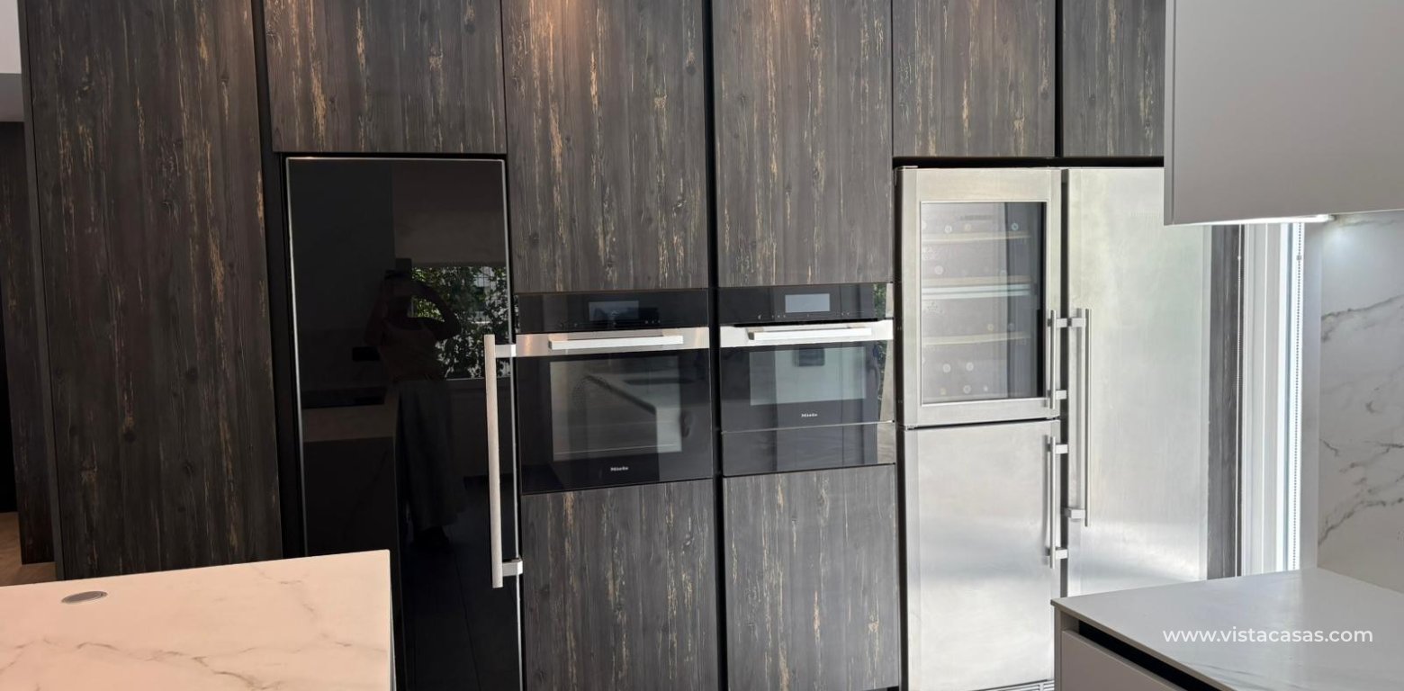 Resale - Villa - Algorfa - La Finca Golf Resort