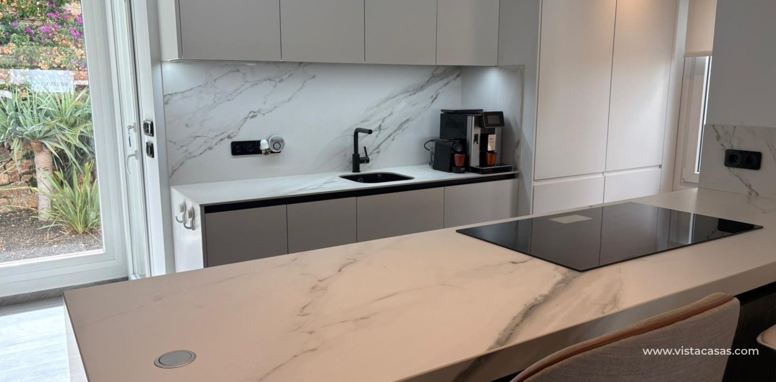 Resale - Villa - Algorfa - La Finca Golf Resort