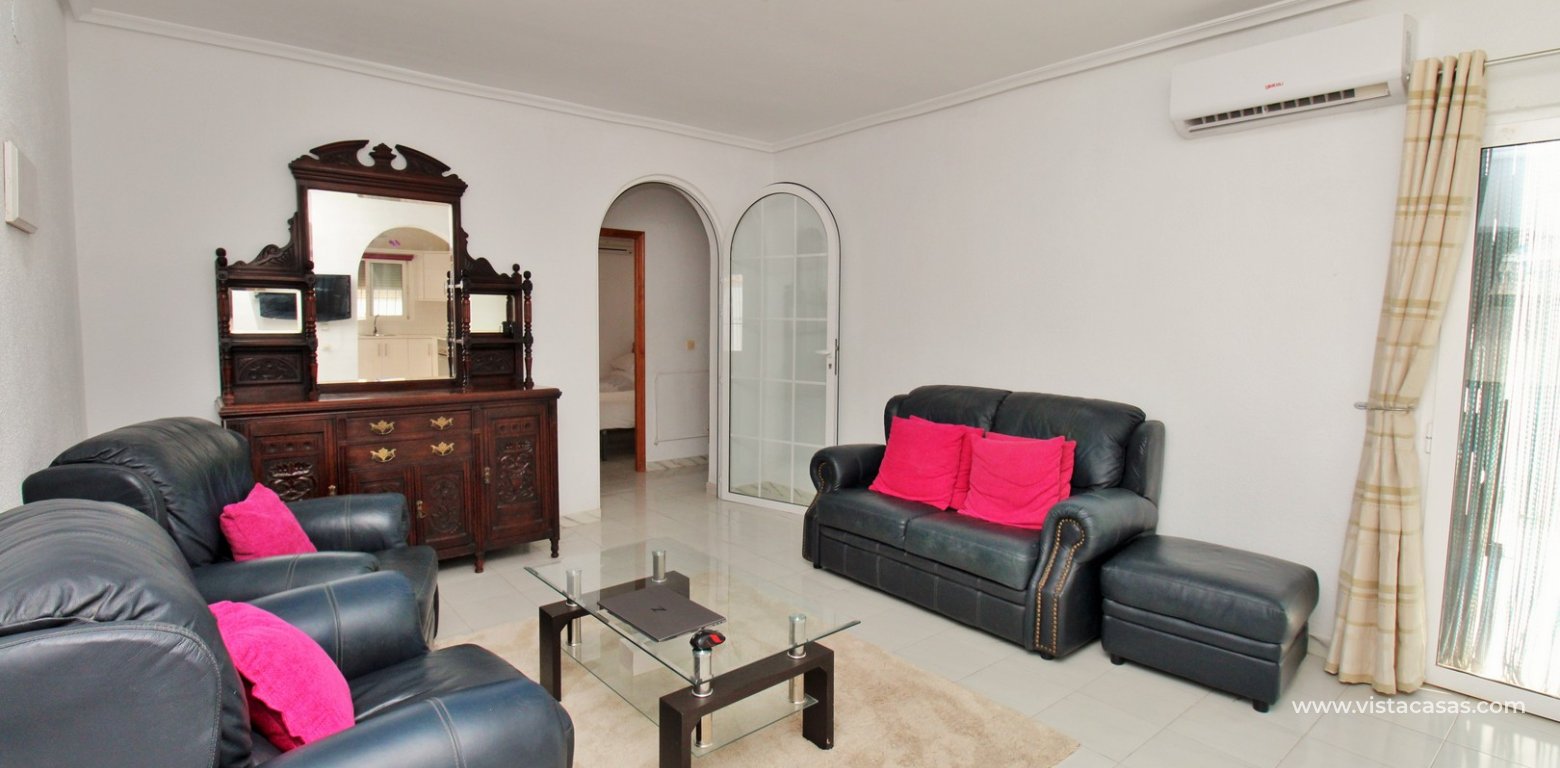 3-Bedroom Detached Villa with Private Pool in Eagles Nest, Near Villamartin Plaza & Golf lounge 3