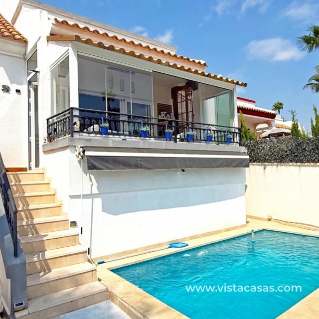 Villa - Resale - Villamartin - Villamartin