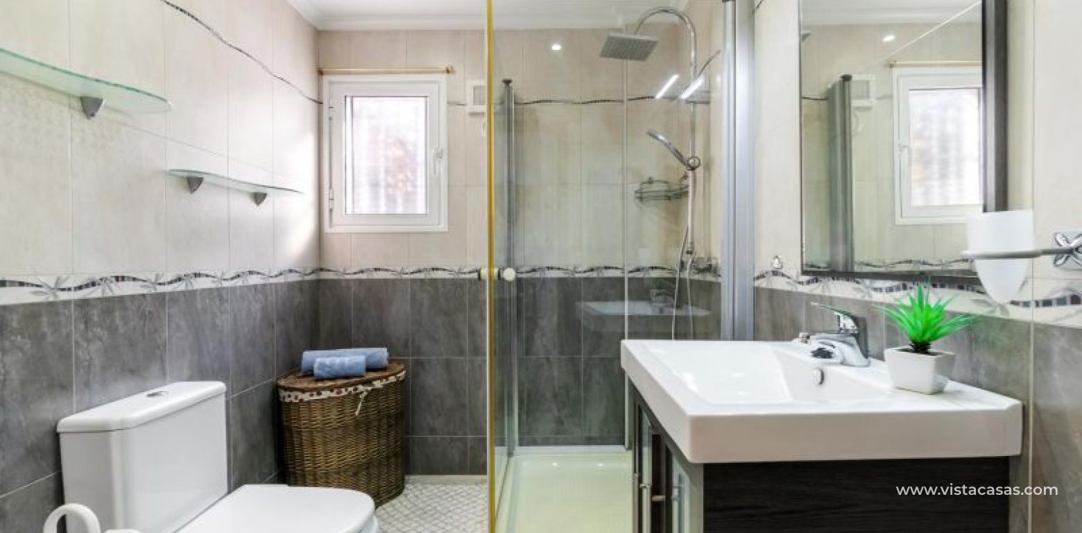 Resale - Villa - Playa Flamenca