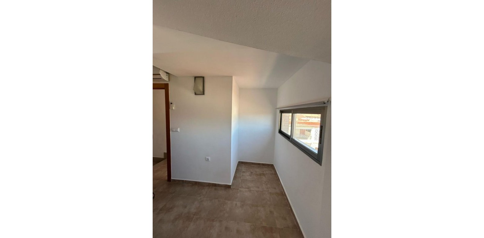 Resale - Townhouse - Pilar de la Horadada - Torre de la Horadada