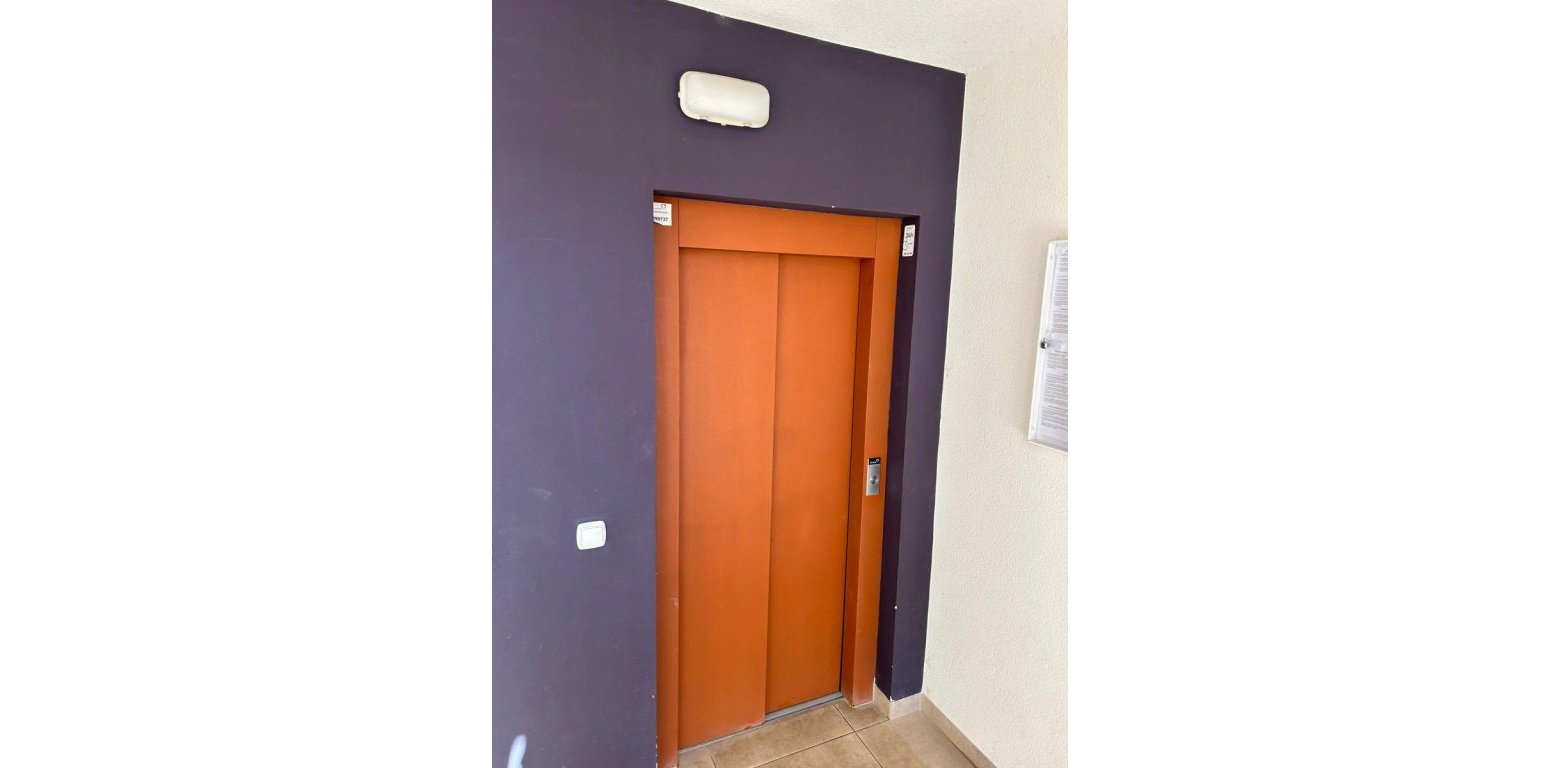 Resale - Apartment - Pilar de la Horadada - Torre de la Horadada