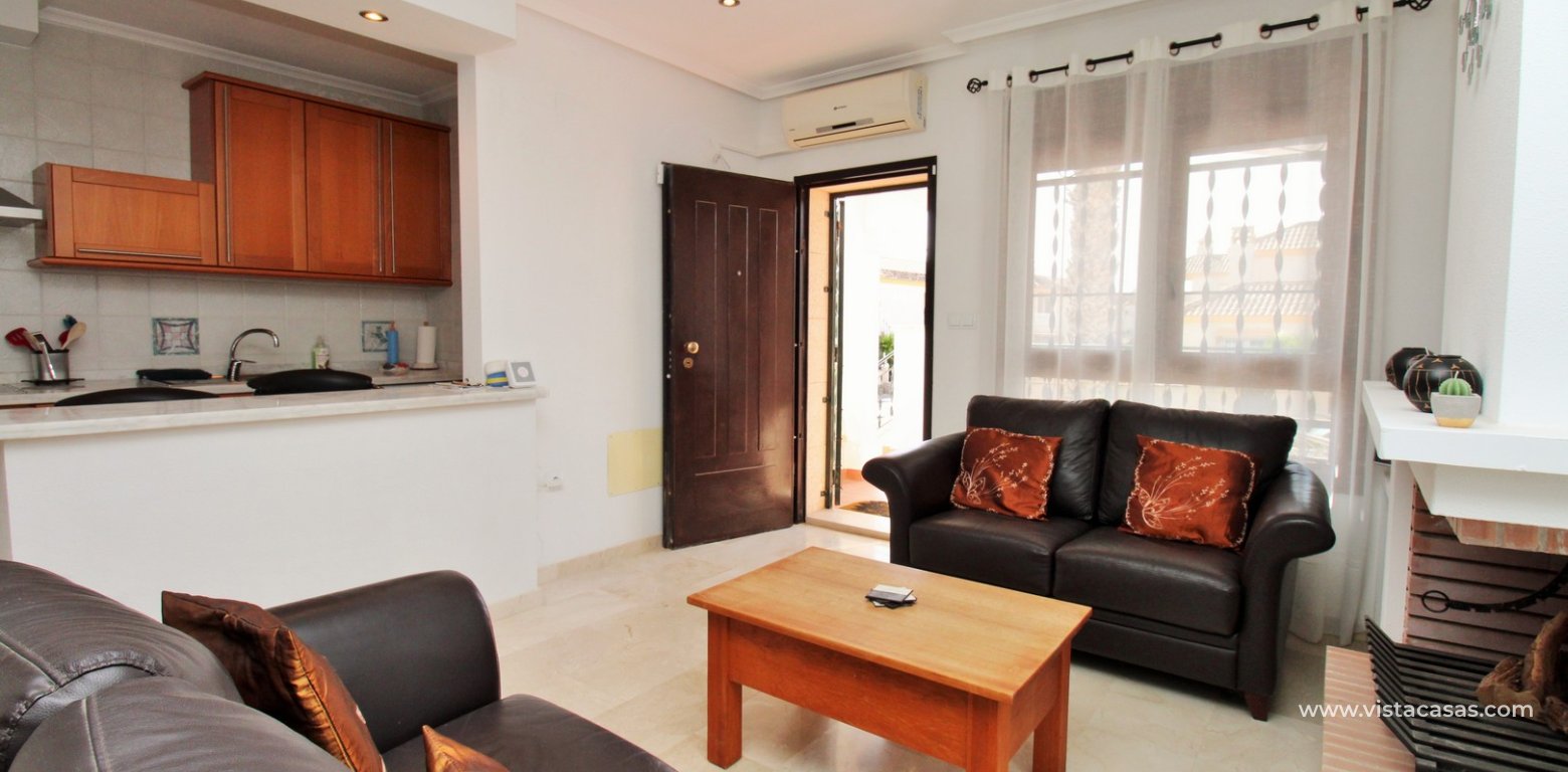 Buhardilla Townhouse for Sale in Pau 8 Villamartin lounge 4