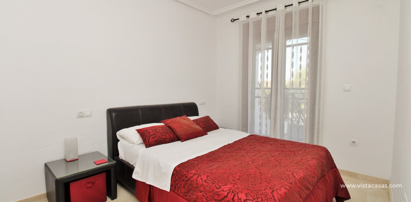 Buhardilla Townhouse for Sale in Pau 8 Villamartin double bedroom