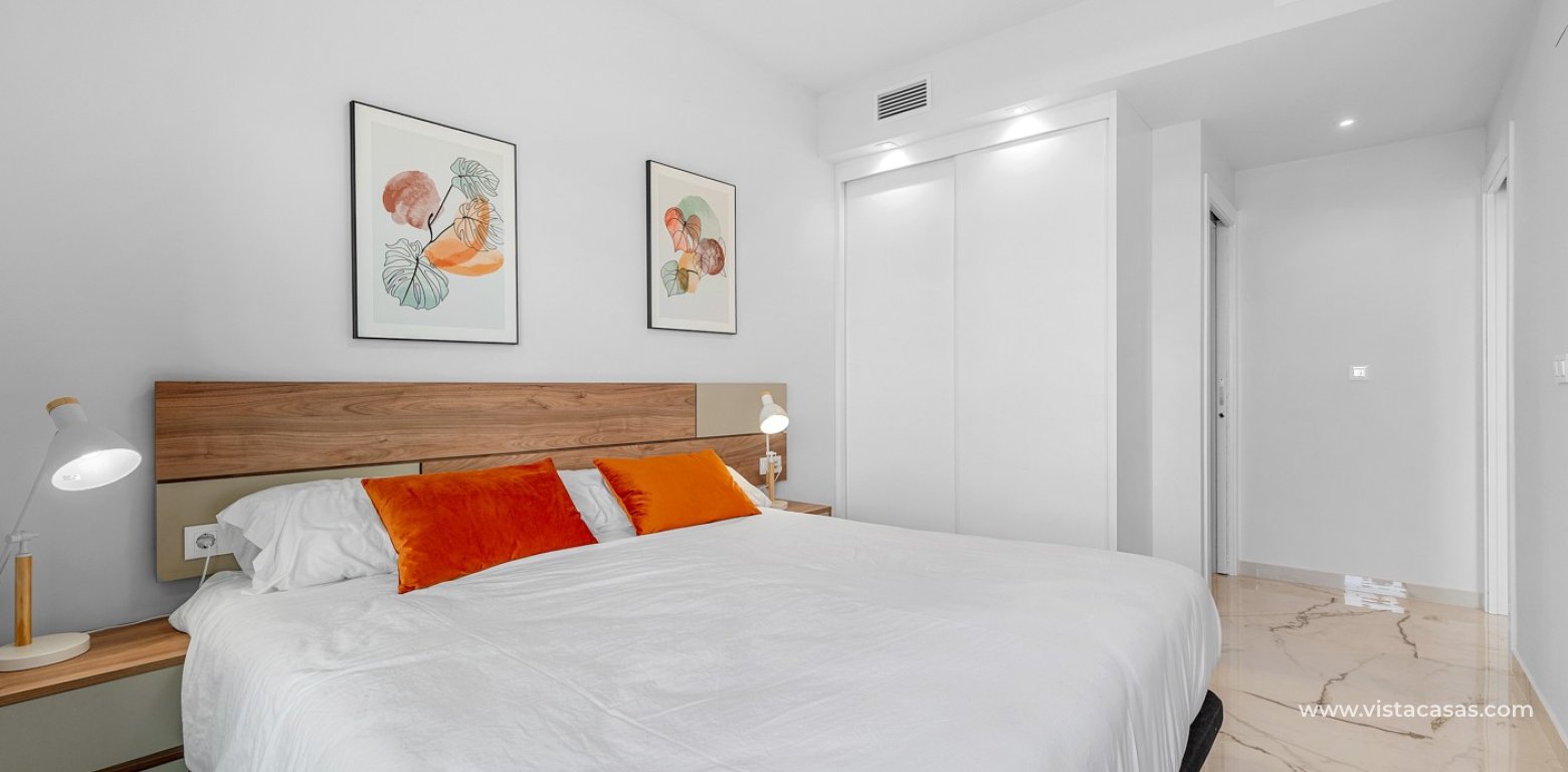 Resale - Apartment - Villamartin