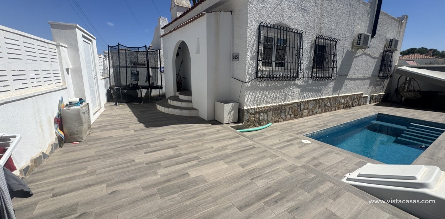 Sale - Villa - Villamartin