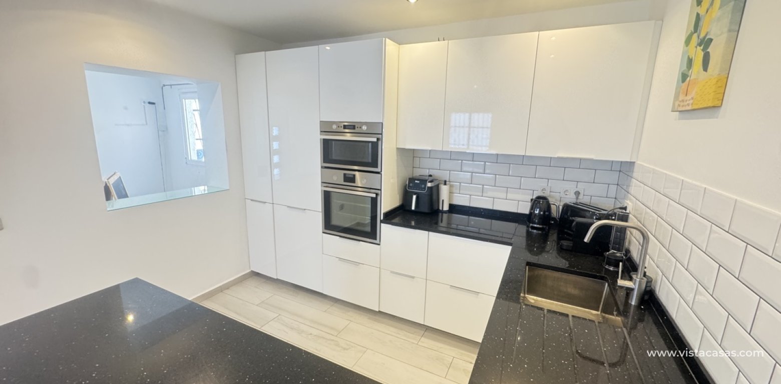 Sale - Villa - Villamartin