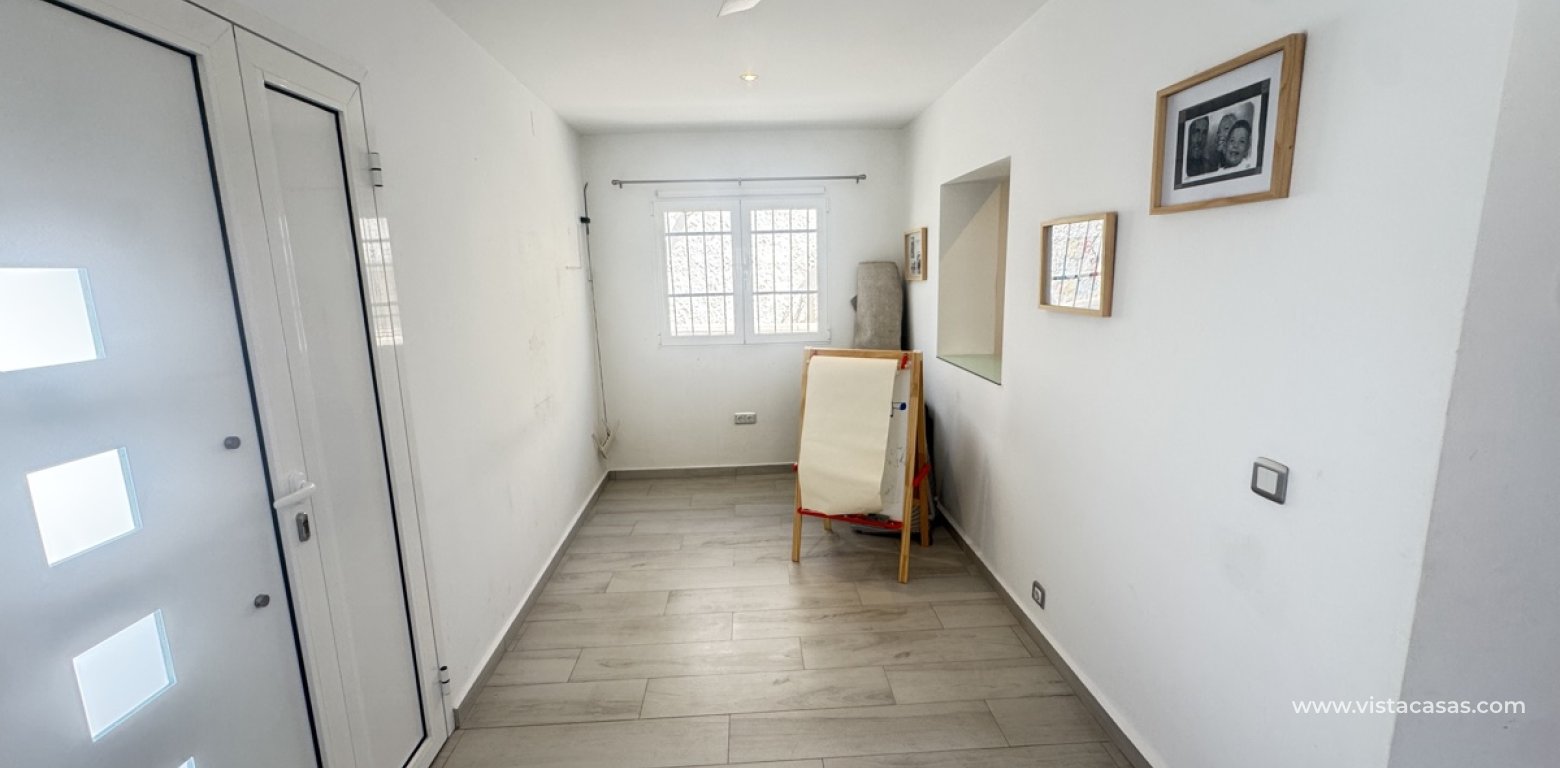 Sale - Villa - Villamartin