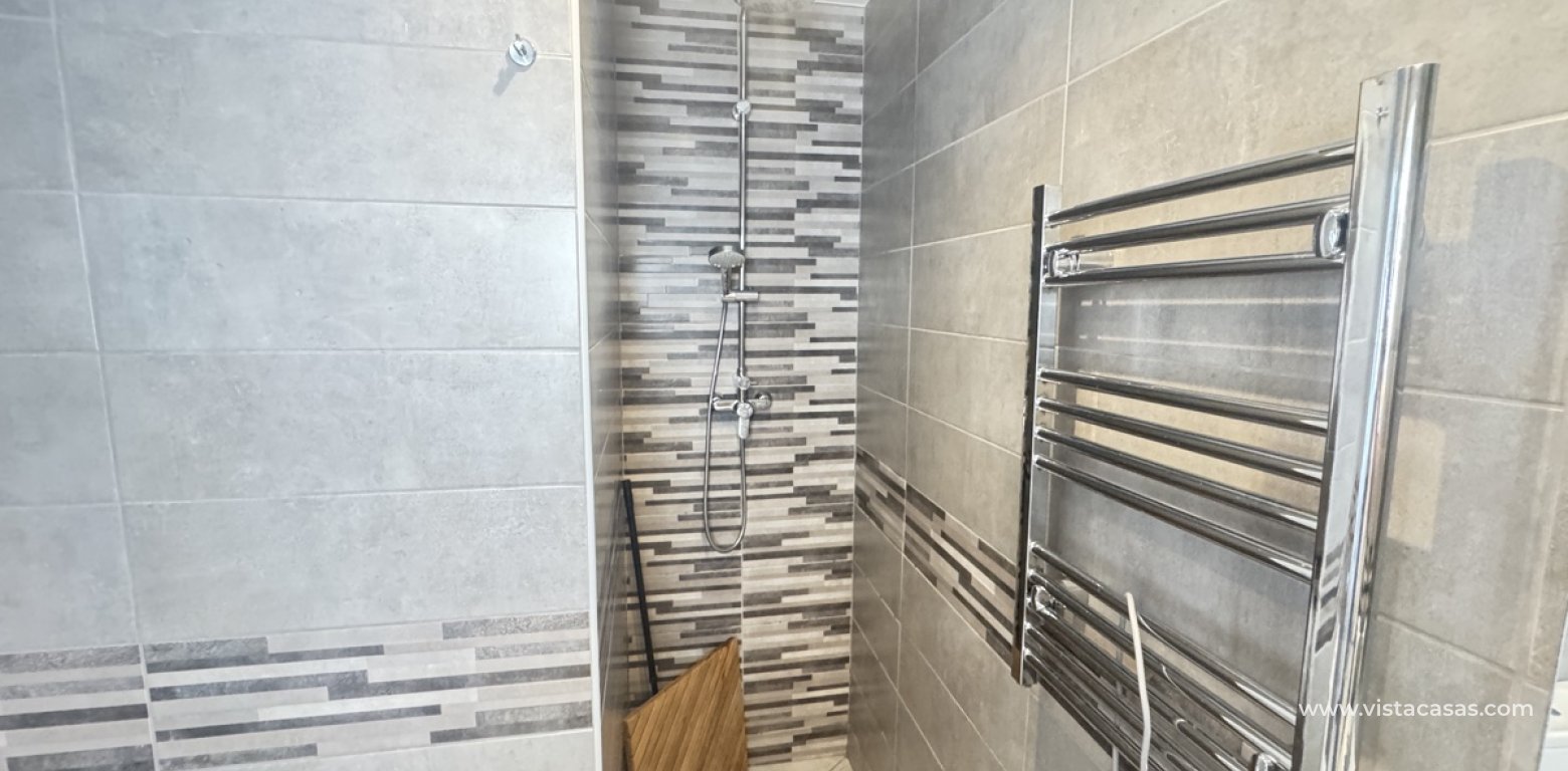 Sale - Villa - Villamartin