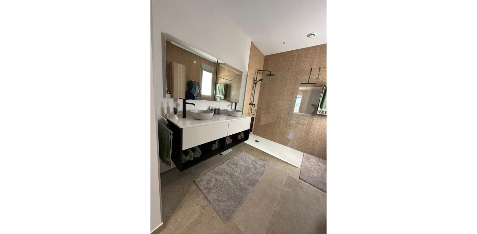 Wtórny - Villa - Benijofar