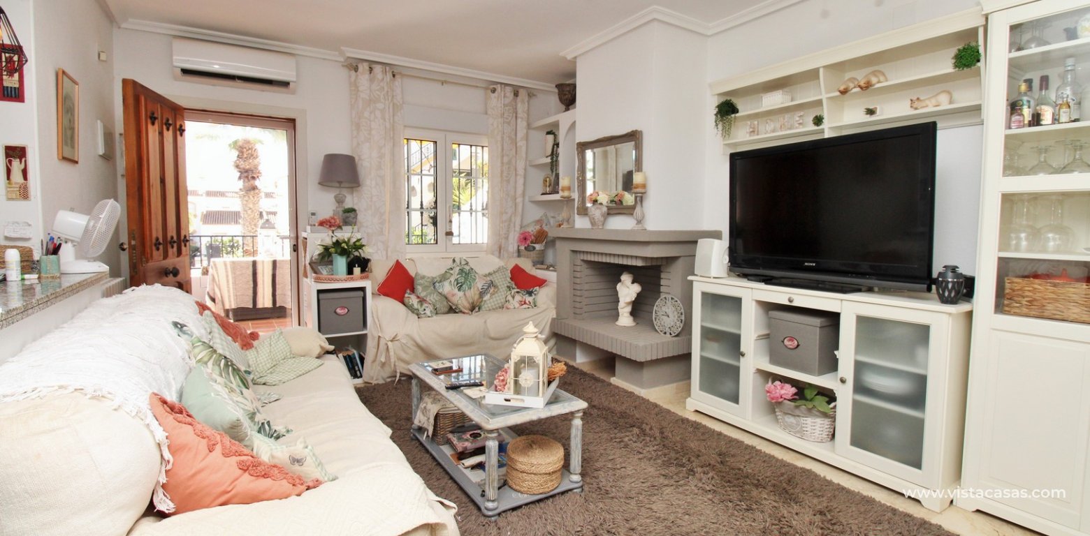 Buhardilla Townhouse for Sale in R19 Los Dolses living area